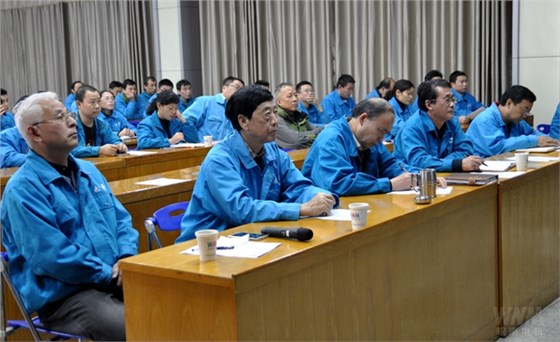 董事長陳根喜、總經(jīng)理陳學鋒等公司高層出席論壇