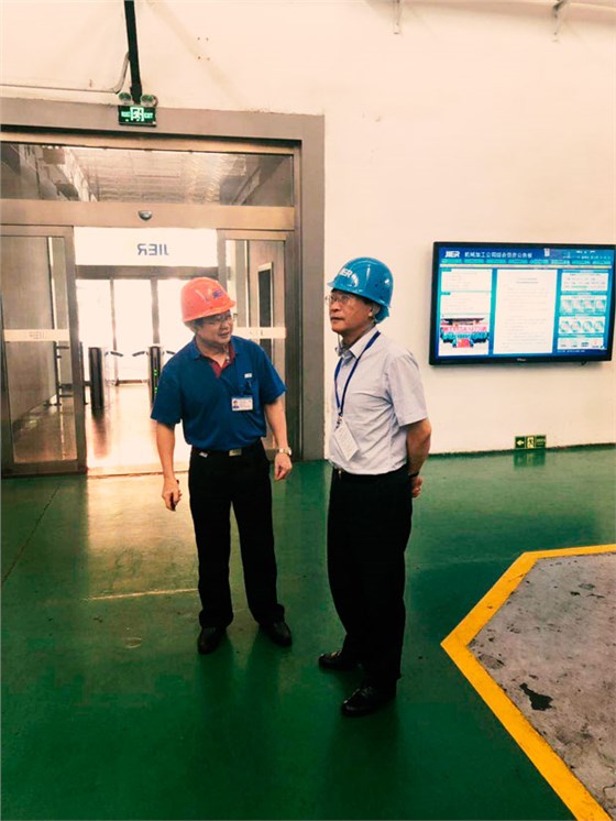 皖南電機董事長一行來濟南二機床技術交流 皖南電機董事長一行來濟南二機床技術交流